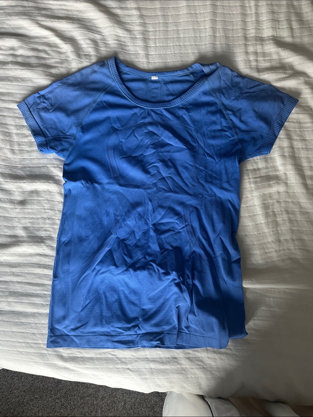 lululemon athletica Blue Short Sleeve Tank Top